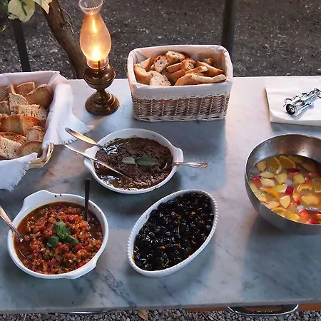 La Terra Alloggio per agriturismo Valiano